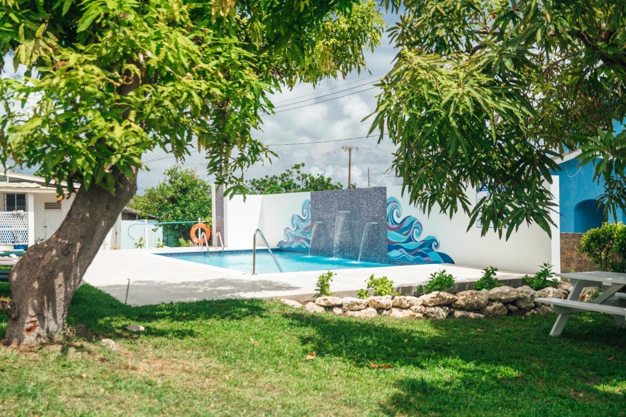 Adulo Apartments Bridgetown Extérieur photo