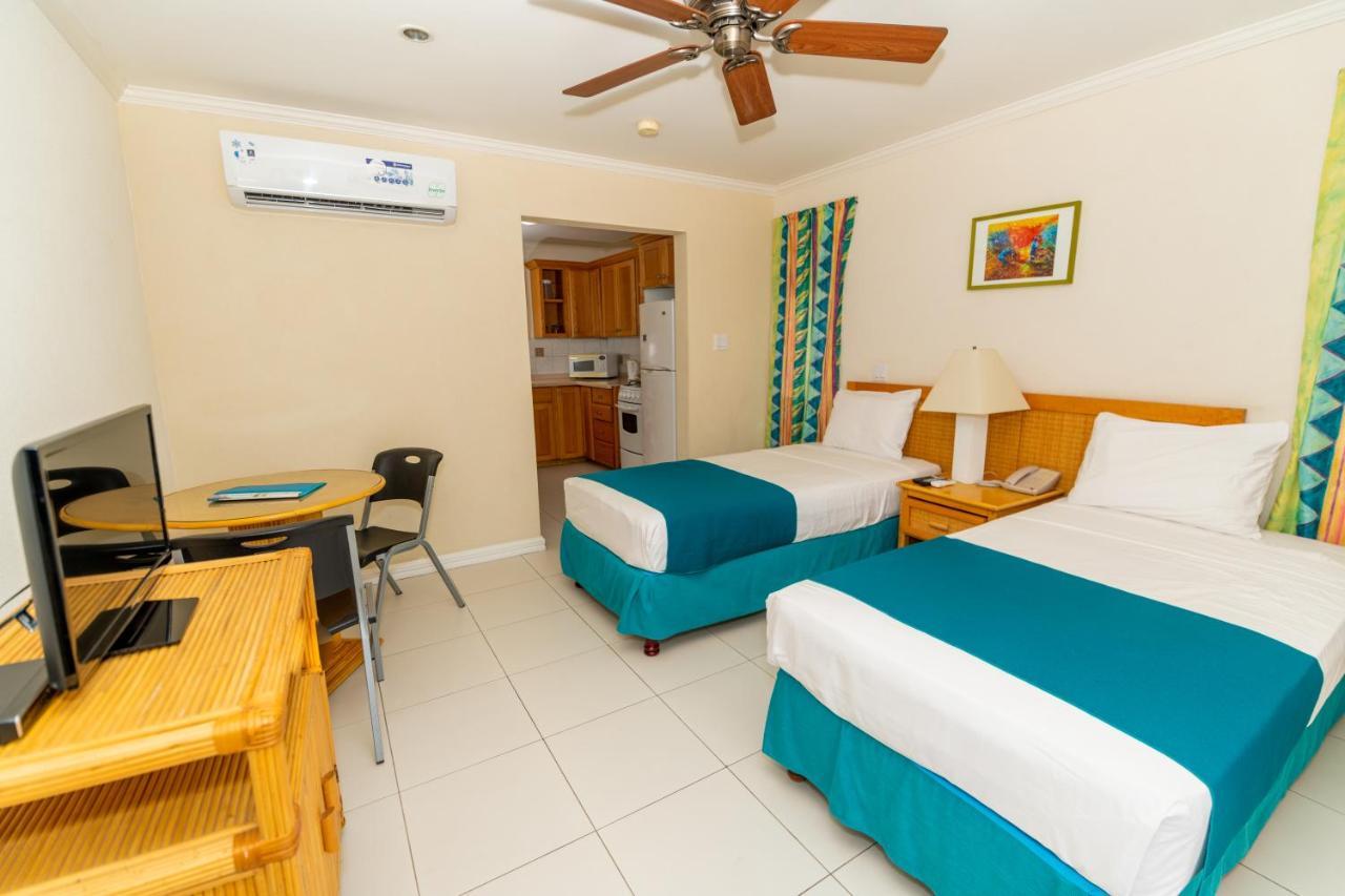 Adulo Apartments Bridgetown Extérieur photo