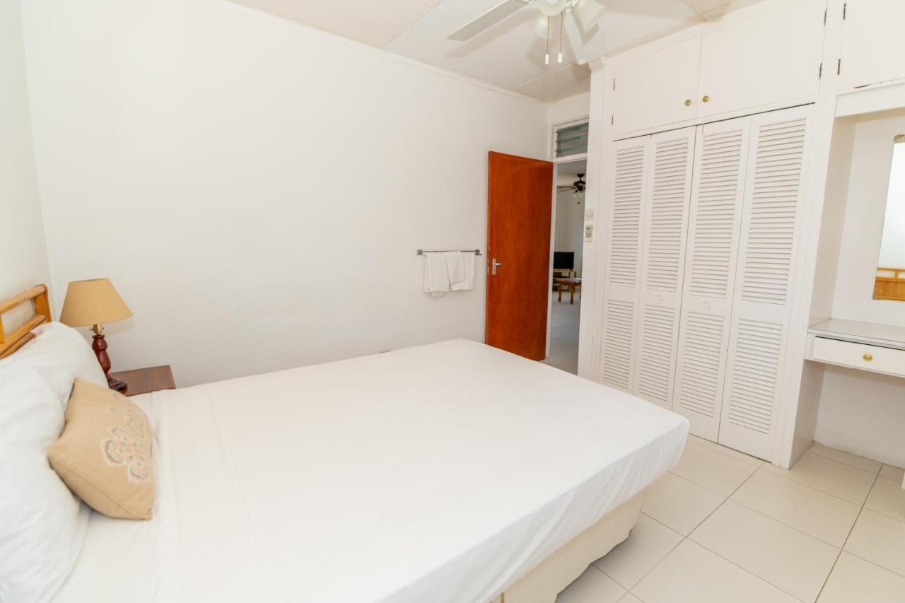 Adulo Apartments Bridgetown Extérieur photo