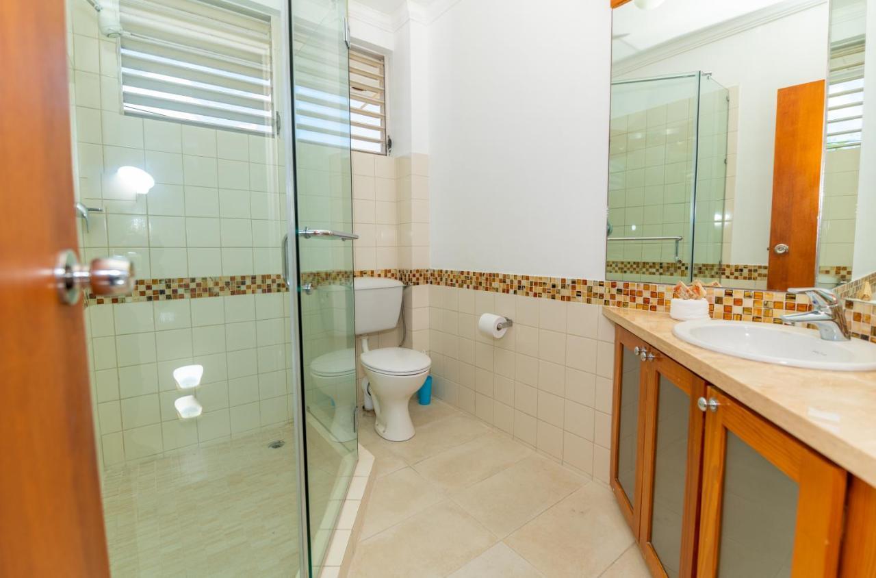 Adulo Apartments Bridgetown Extérieur photo