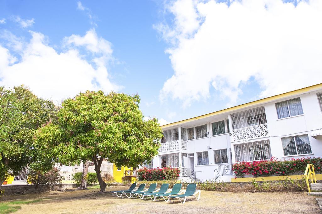 Adulo Apartments Bridgetown Extérieur photo