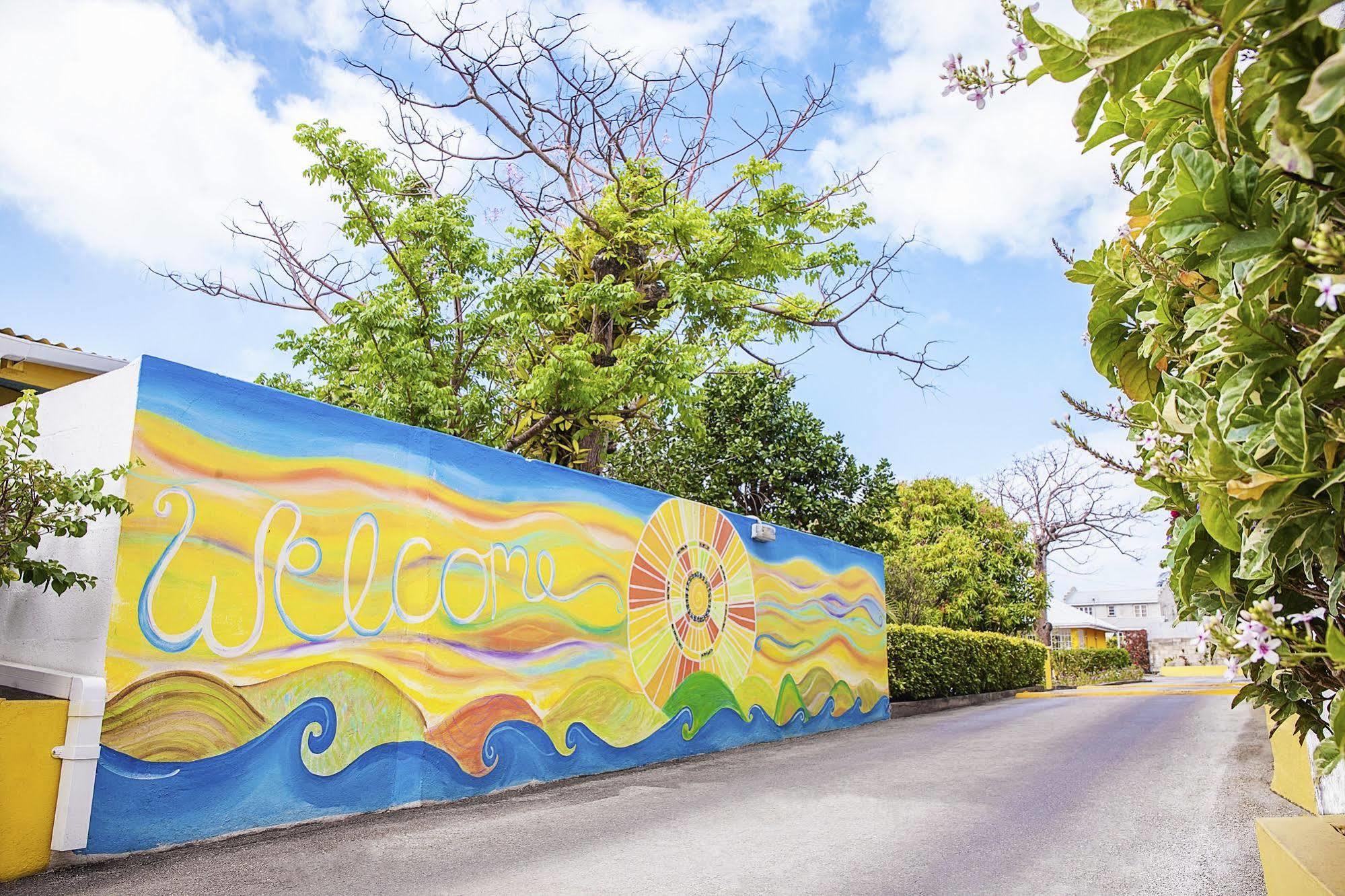 Adulo Apartments Bridgetown Extérieur photo