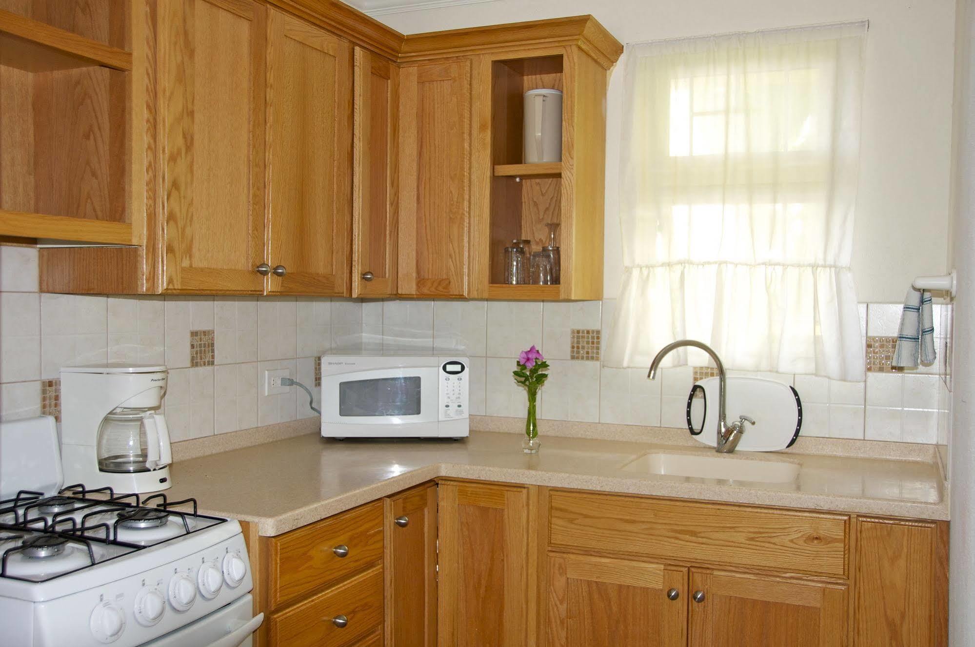 Adulo Apartments Bridgetown Extérieur photo